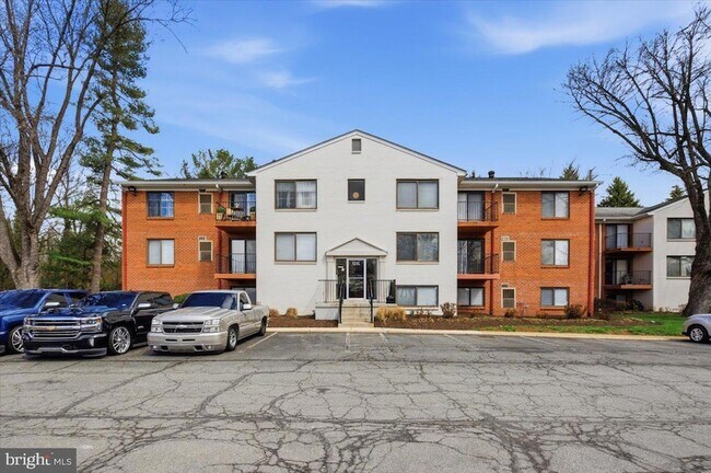 Foto del edificio - 125F Clubhouse Dr SW