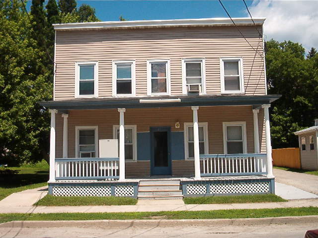 Primary Photo - 37 Killington Ave
