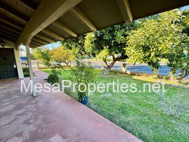 Building Photo - 21010 E Cypress St