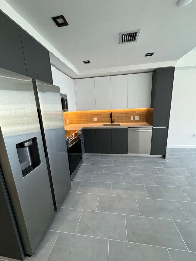 Foto del edificio - 431 NE 29th St