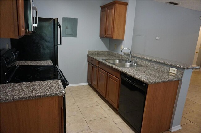 Foto del edificio - 732 Secret Harbor Ln