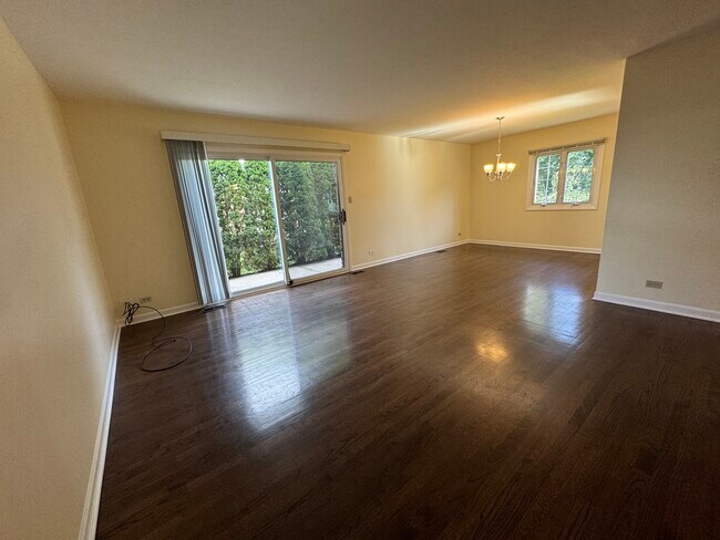 Foto del edificio - 1656 Castbourne Ct