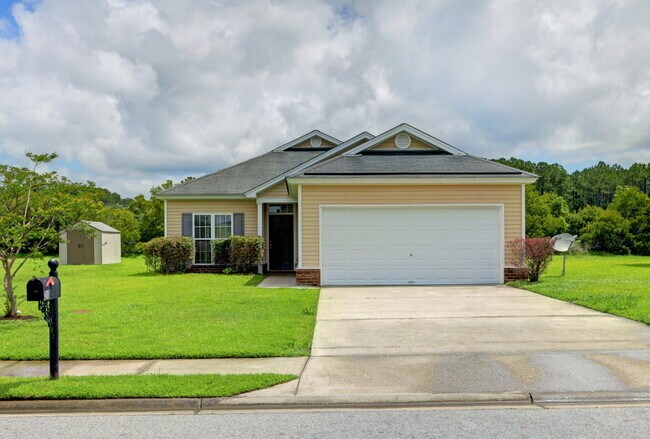 Foto del edificio - 3 Bedroom 2 Bathroom Live Oak - Richmond Hill