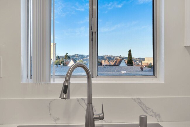 Foto del interior - Canfield Luxury Investments LLC