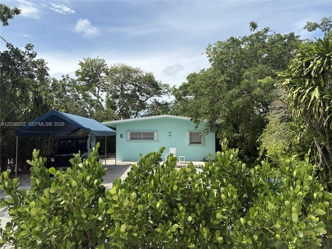 Foto del edificio - 8 Jewfish Ave