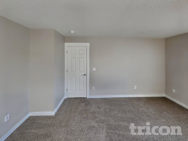 Foto del edificio - 2525 W 10th St