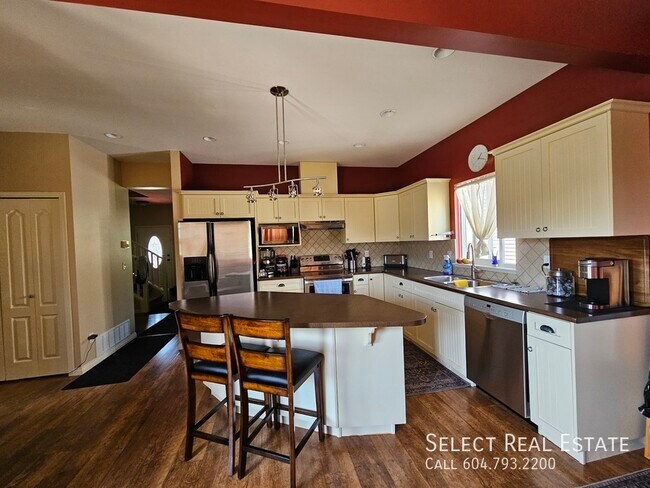 Photo du bâtiment - 36220 Shadbolt Ave
