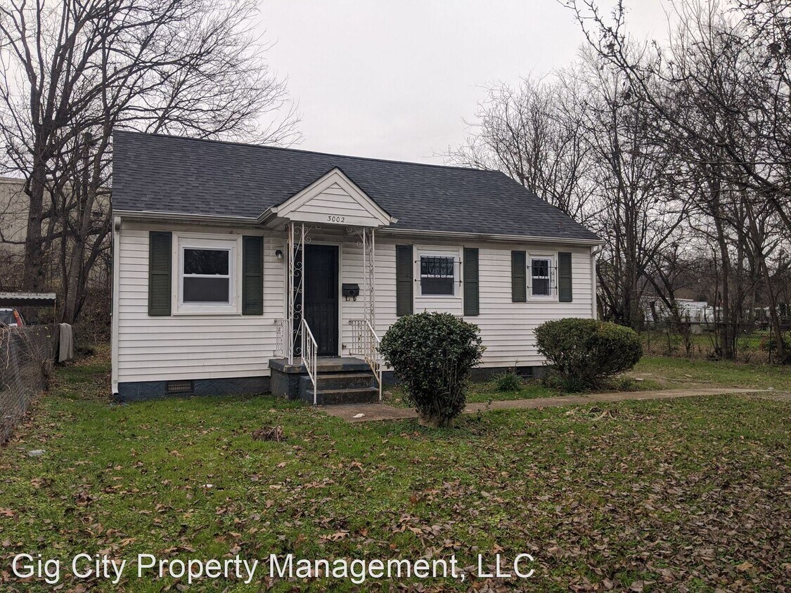Primary Photo - 2 br, 1 bath House - 3002 5th Ave