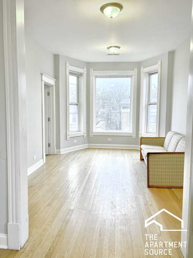 Building Photo - 208 N Kolin Ave