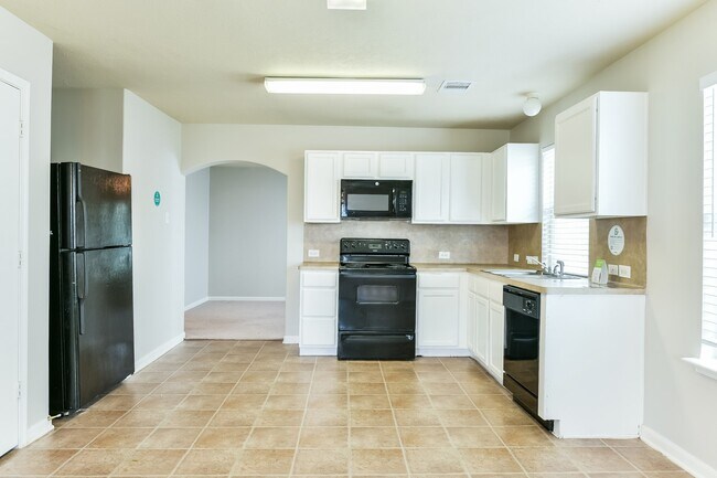 Foto del edificio - 13118 Kingston Point Ln