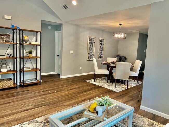 Living Area - 1863 Cannon St