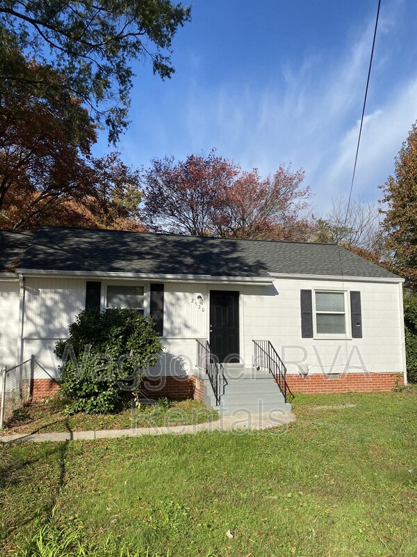 Building Photo - 2520 Richdale Rd