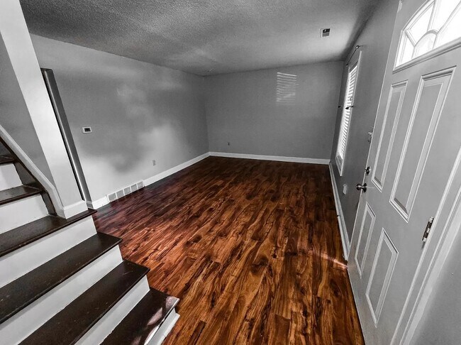 Foto del edificio - 7556 Gordon Cir