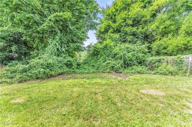 Foto del edificio - 1174 La Croix Ave