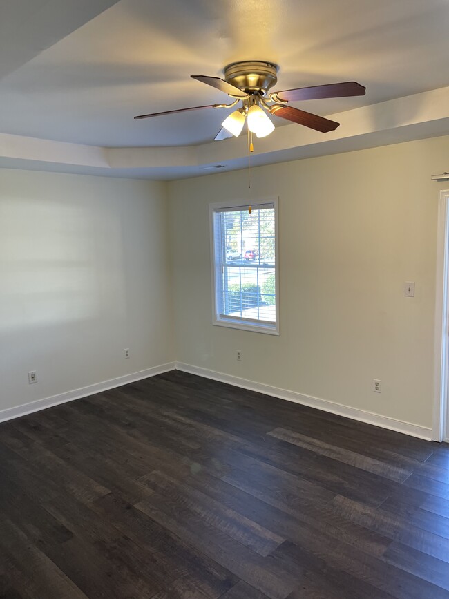 All new laminate flooring - 103 Essex Rd
