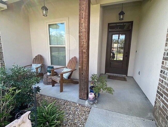 Building Photo - Cypress Bend- 4 bedroom!