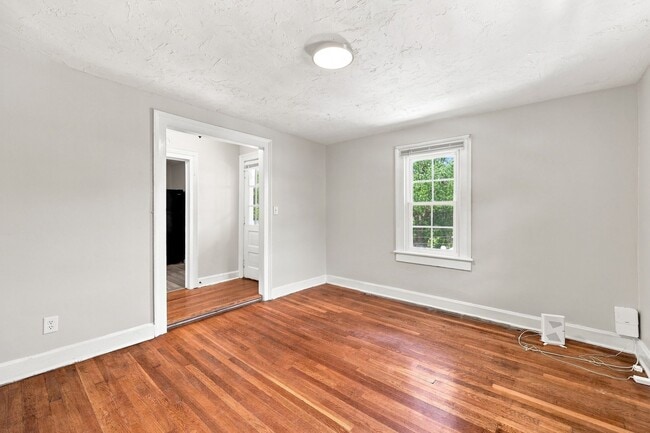 Building Photo - 650 Alleghany Ave