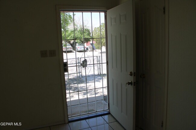 Foto del edificio - 10736 Obsidian St