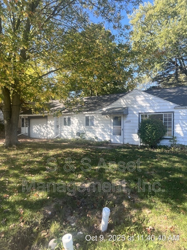 Building Photo - 1109 Eastfield Rd