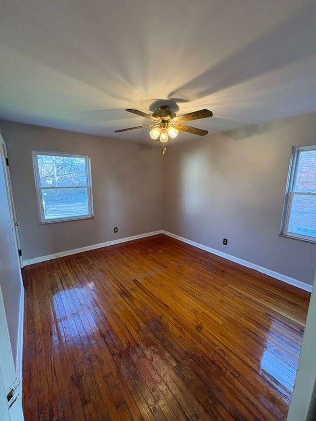 Building Photo - 18015 Harvard Ave