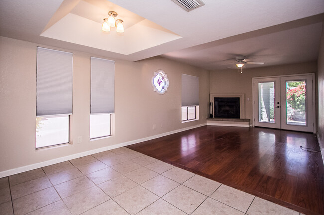 Open concept - 7755 E Thomas Rd