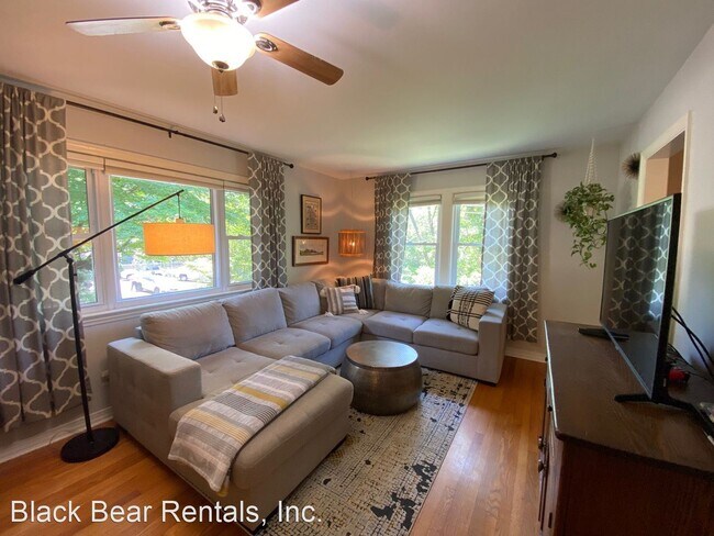 Building Photo - 3 br, 2 bath House - 4 Glenway Drive