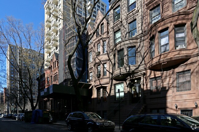 Foto del edificio - 53 W 90TH St