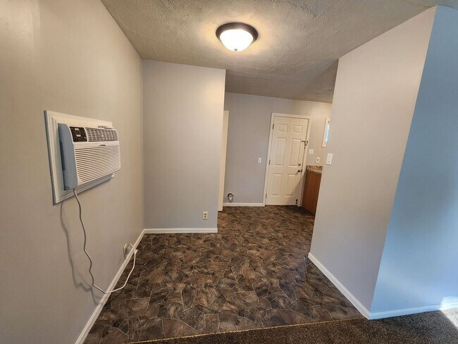 Foto del edificio - 3 br, 1 bath House - 5344 N. 14th 1/2 St