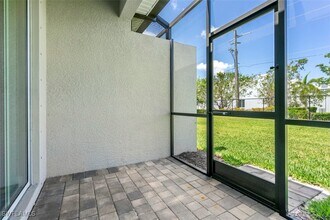 Building Photo - 4264 Lemongrass Dr