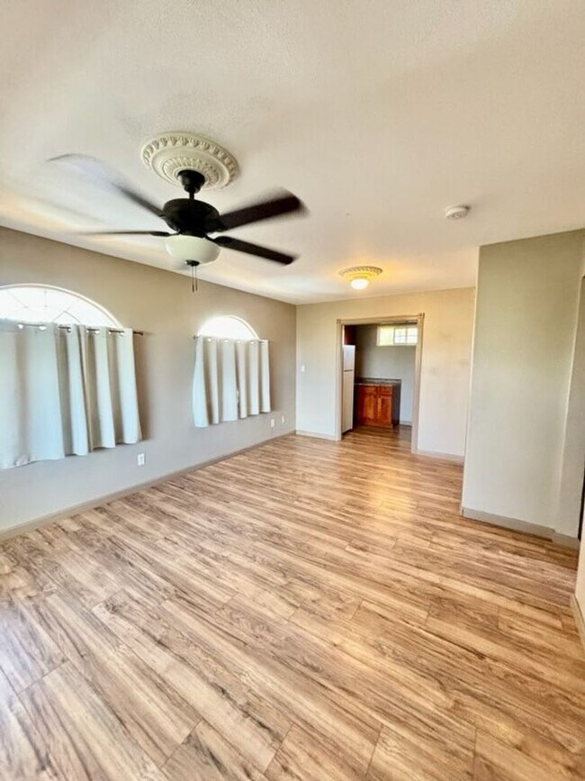 Building Photo - 443 Kinaole Cir