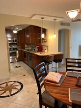 Building Photo - 125 S Ocean Ave