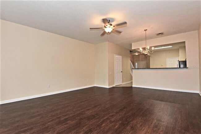 Foto del edificio - 5049 Hawkstone Dr