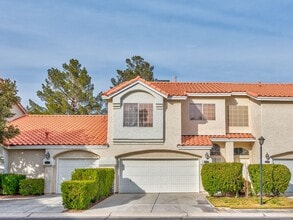 Building Photo - 5920 Greenery View Ln