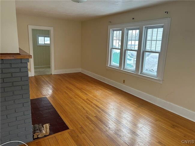 Foto del edificio - 110 Homewood Dr