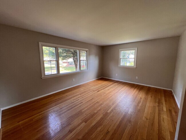 Building Photo - EHK Albany Property, LLC./ 96 Elsmere