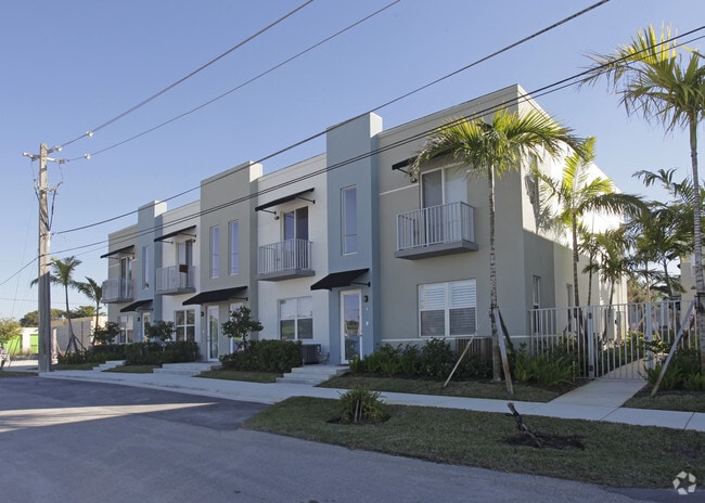 Building Photo - Urban Village On 5th Avenue