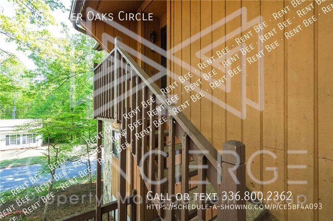 Foto del edificio - 110 Cloister Oaks Cir