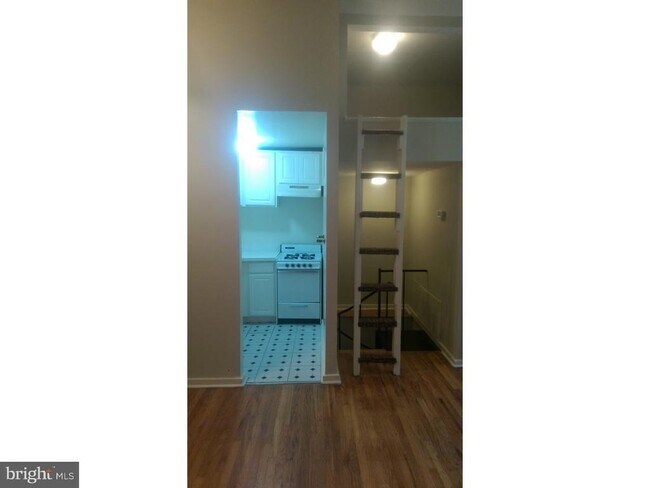 Foto del edificio - 409-15 S 11th St
