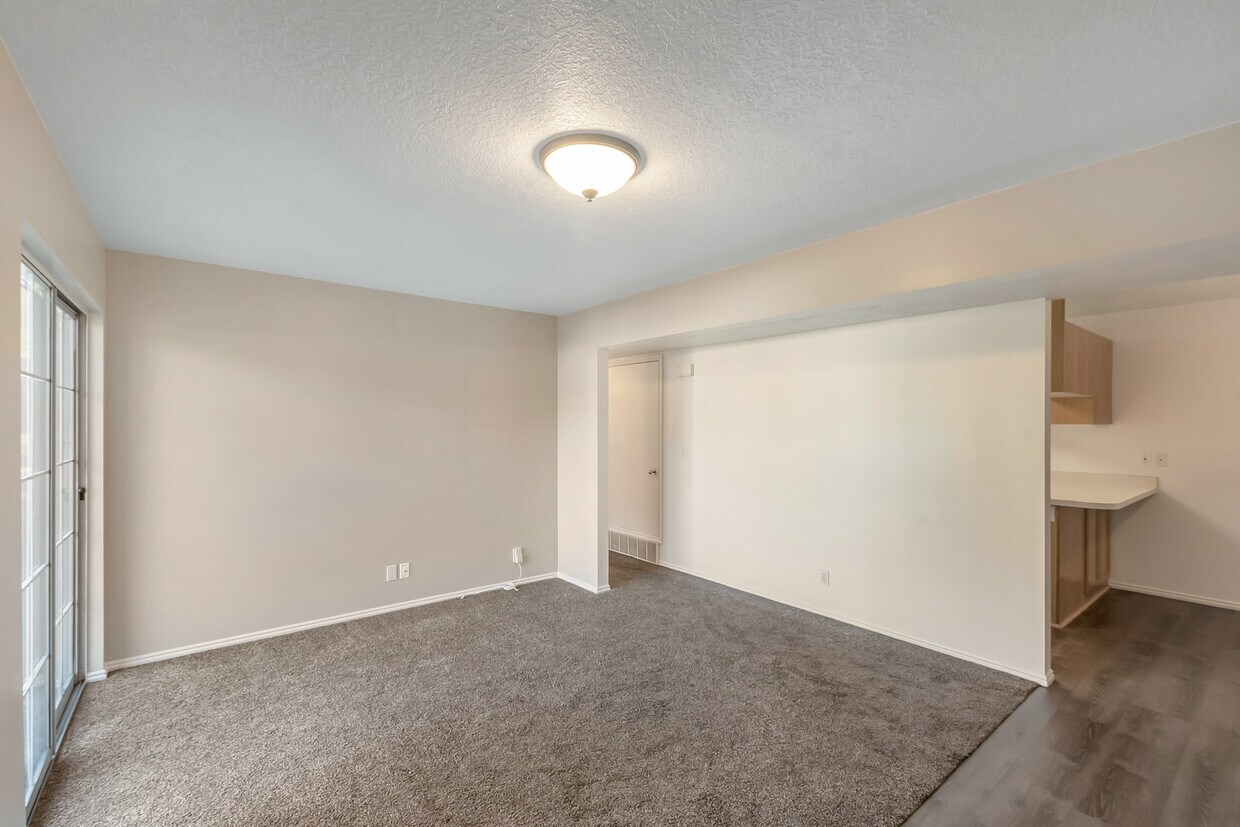 1245 Riverside Ave Unit 44, Provo, UT 84604 Condo for Rent in Provo