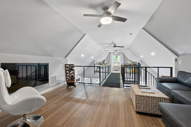 Foto del edificio - 52 Florida Ave