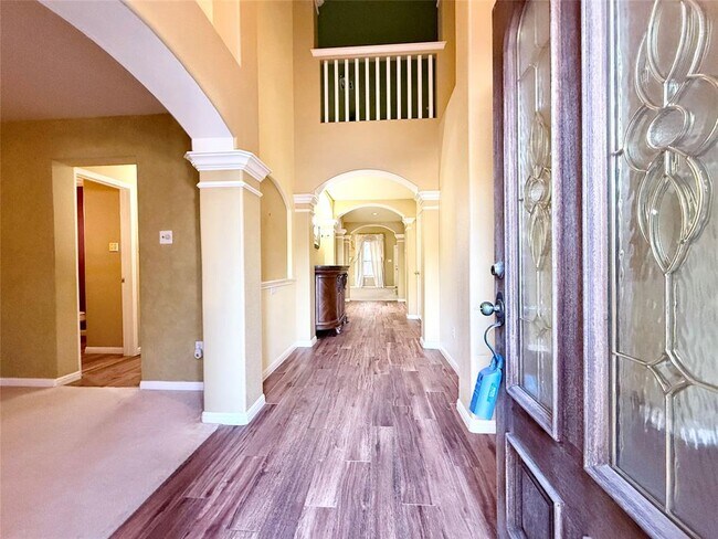 Foto del edificio - 3916 Bonnie Ln