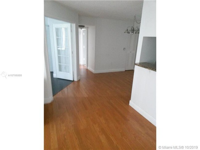 Foto del edificio - 12160 St Andrews Pl