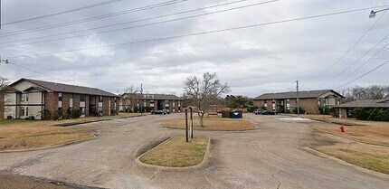 Building Photo - 1150 Cottonwood Dr