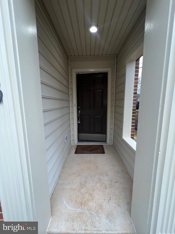 Foto del edificio - 5989 Meadow Brook Dr