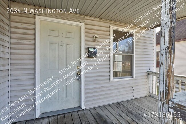 Building Photo - 2034 N Washington Ave