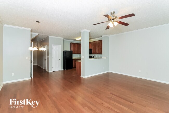 Building Photo - 4223 High Park Ln
