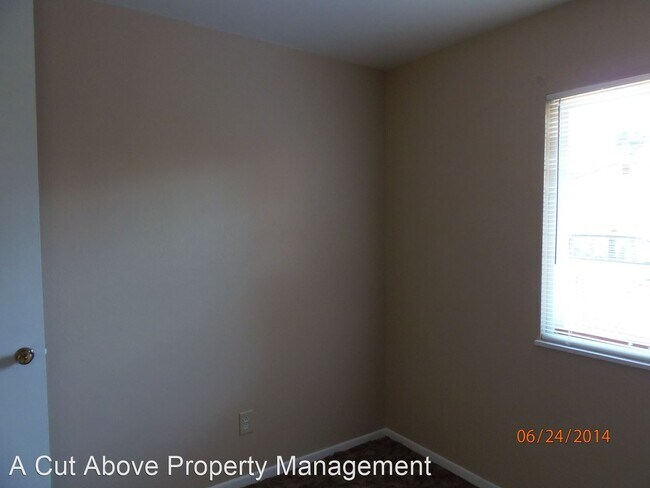 Building Photo - 4215 Deerfield Hills Rd