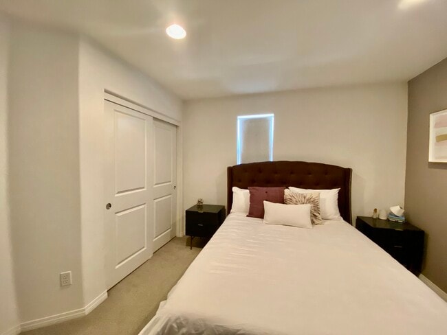 Guest bedroom fits up to Queen size bed + 2 nightstands - 1135 Calle Montana