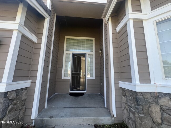 Building Photo - 513 Cypress Point Dr