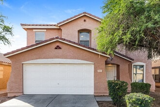 Building Photo - 973 E Doris St